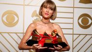 Album Taylor Swift nazvané 1989 získalo Grammy pro nejlepší album roku.