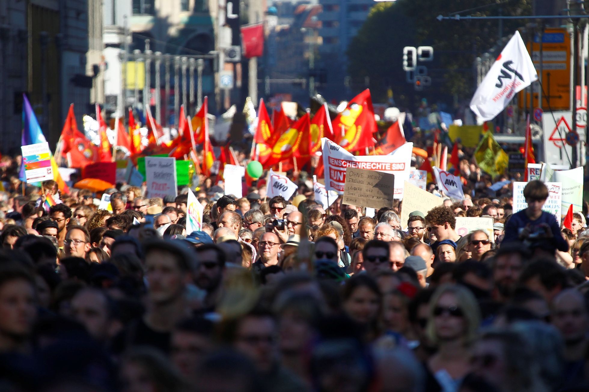 Berlín demonstrace proti rasismu a xenofobii