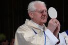 Slovenský arcibiskup viněn ze zpronevěry. Je vydírán?