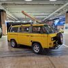 historická a filmová auta autosalon Paříž
