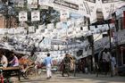 V Bangladéši pozatýkali před volbami přes deset tisíc představitelů opozice