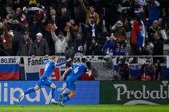 Pro Slavii byl moc drahý, teď je hrdinou Slováků. Na MS stále mohou postoupit přímo