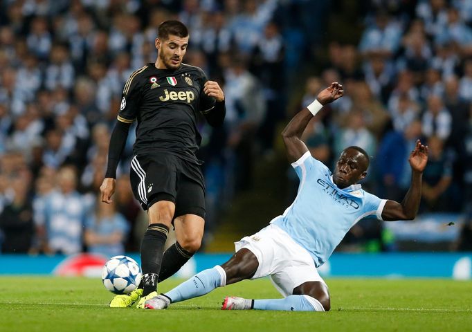 Football - Manchester City v Juventus - UEFA Champions League Group Stage - Group D - Etihad Stadium, Manchester, England - 15/9/15 Juventus' Alvaro Morata in action with