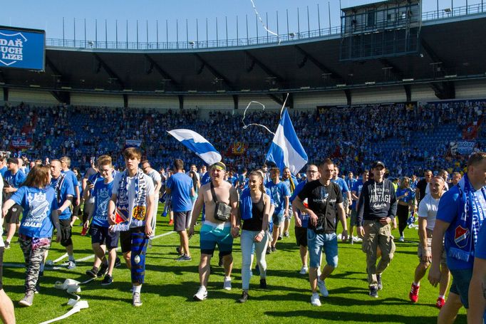 FNL, Baník-Znojmo: fanoušci Baníku slaví postup do ligy