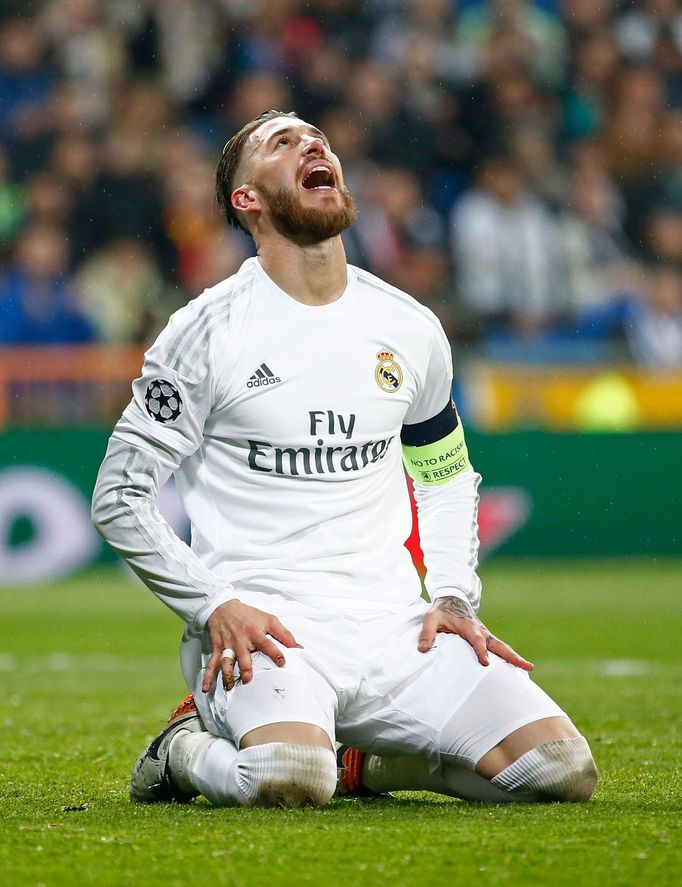 Real Madrid's Sergio Ramos looks dejected