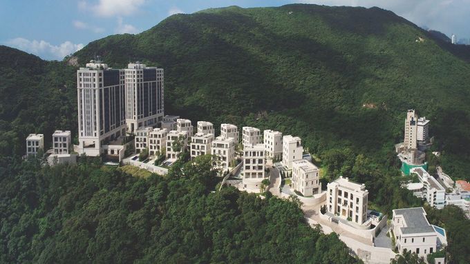 Luxusní rezidence na hongkongské hoře Mount Nicholson.