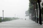 Obrazy zkázy: Hurikán Matthew udeřil na Jižní Karolínu, škody mohou být větší než na Floridě