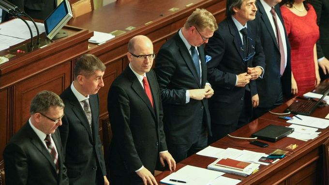 Premiér Sobotka a jeho ministři.