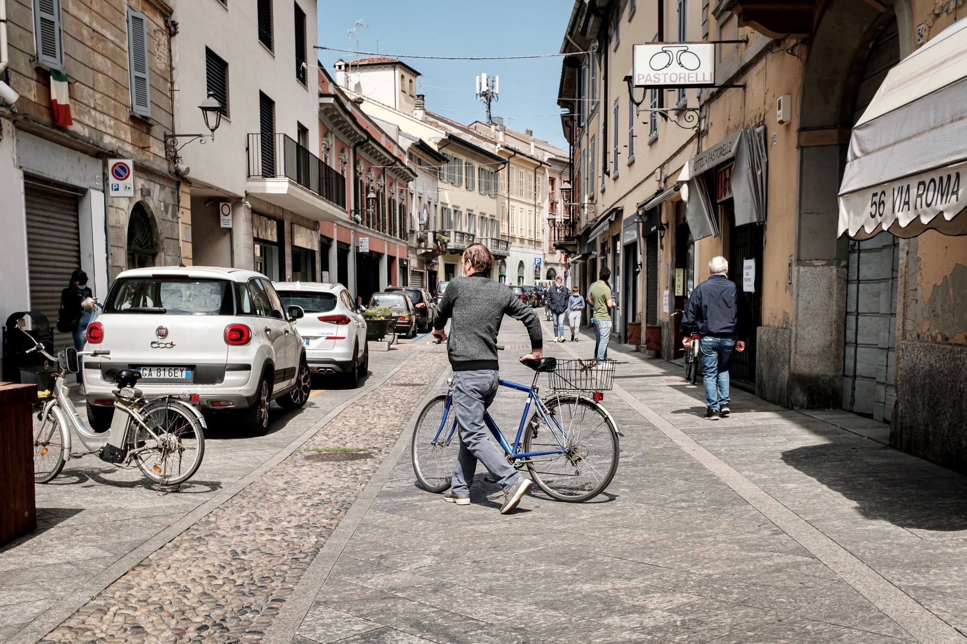 Itálie, cyklista, kolo, ilustrační foto