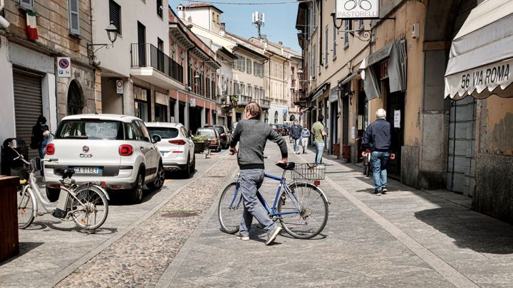 Autentický zážitek bez turistů, ale s mafií, lákal easyJet do Kalábrie. Italové zuří