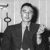 Robert Oppenheimer, Oppenheimer, atomová bomba, historie, Zahraničí