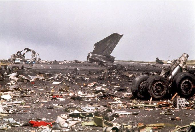 Katastrofa na letišti Tenerife, která se stala 27. března 1977.