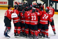 Sledovali jsme ŽIVĚ Česko vs. Švýcarsko 2:5, Češi podruhé za sebou padli