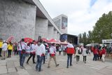 Zhruba 500 metrů a deset minuty pěšky od stadionu Ondreje Nepely vyrostla oficiální fanzóna hokejového MS. Fanoušci mají své útočiště v areálu kulturního domu Istropolis.