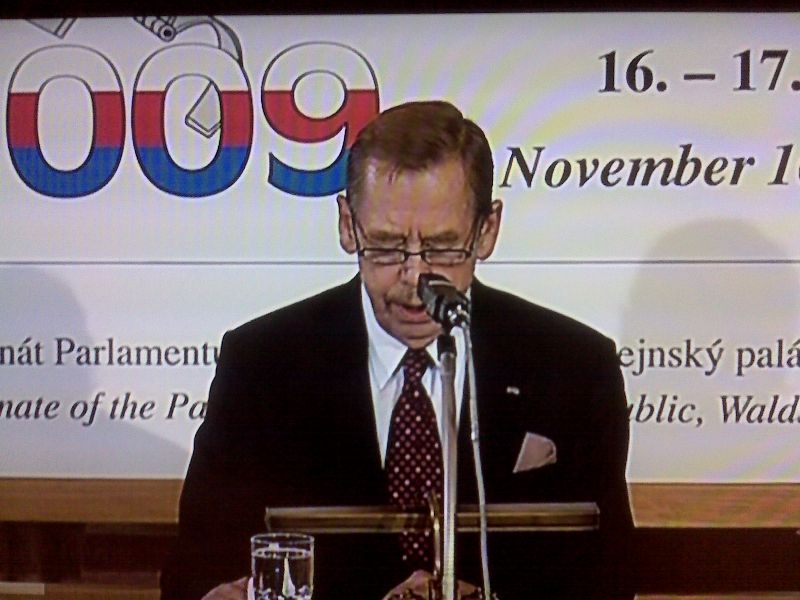 Václav Havel při oslavách 20 let od 17. listopadu