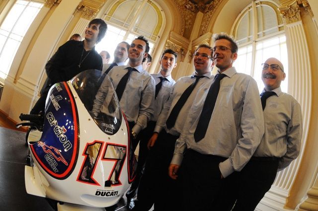 Představení nové motorky Karla Abrahama