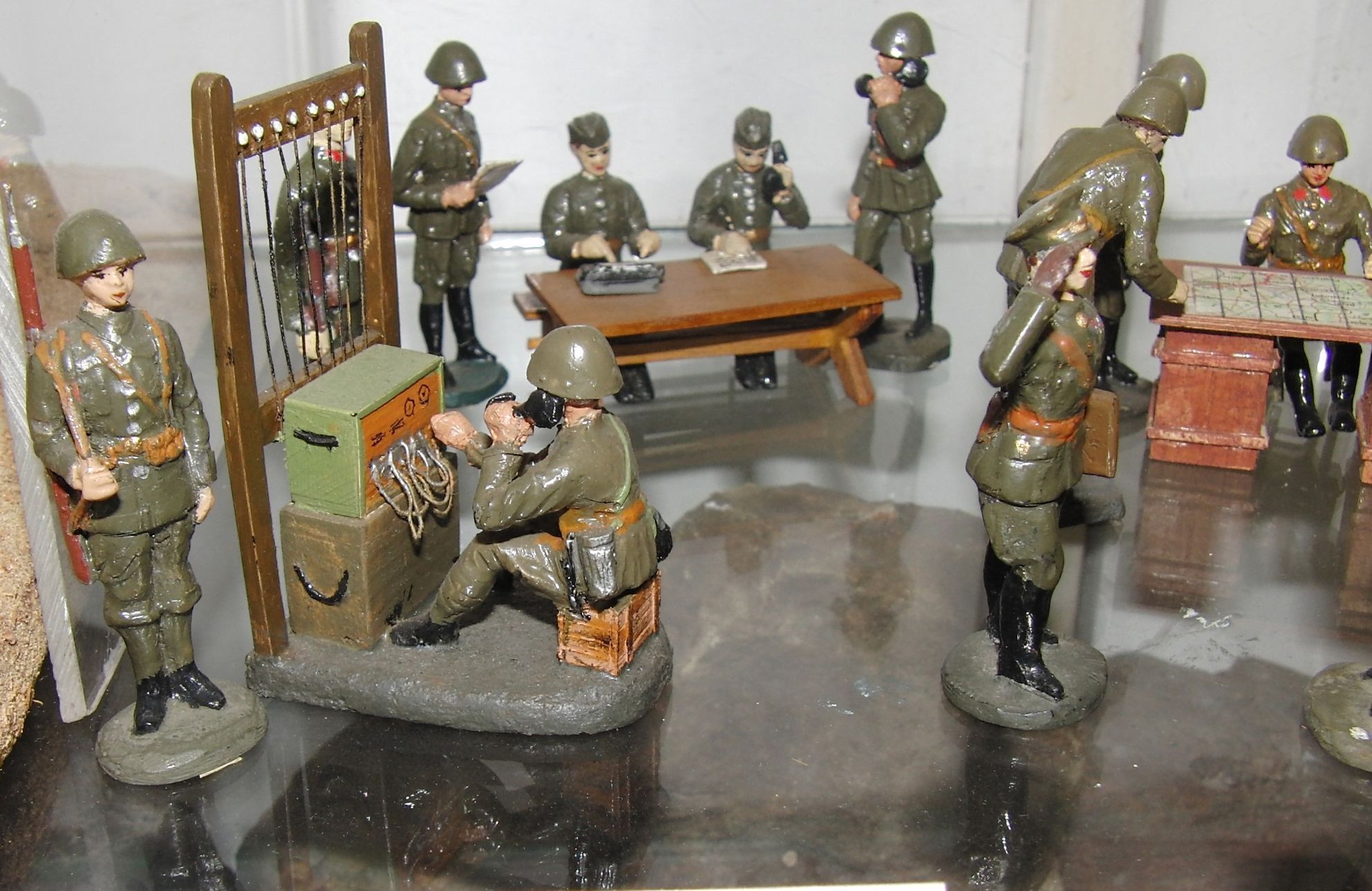 Vojáčci a modely vojenské techniky Lubora Šušlíka