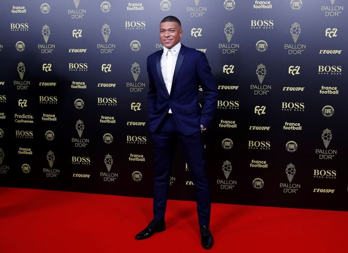 Soccer Football - The Ballon d’Or awards - Theatre du Chatelet, Paris, France - December 2, 2019   Paris St Germain's Kylian Mbappe arrives   REUTERS/Christian Hartmann