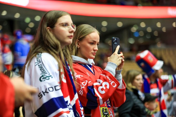České fanynky na MS v hokeji 2025 v Herningu
