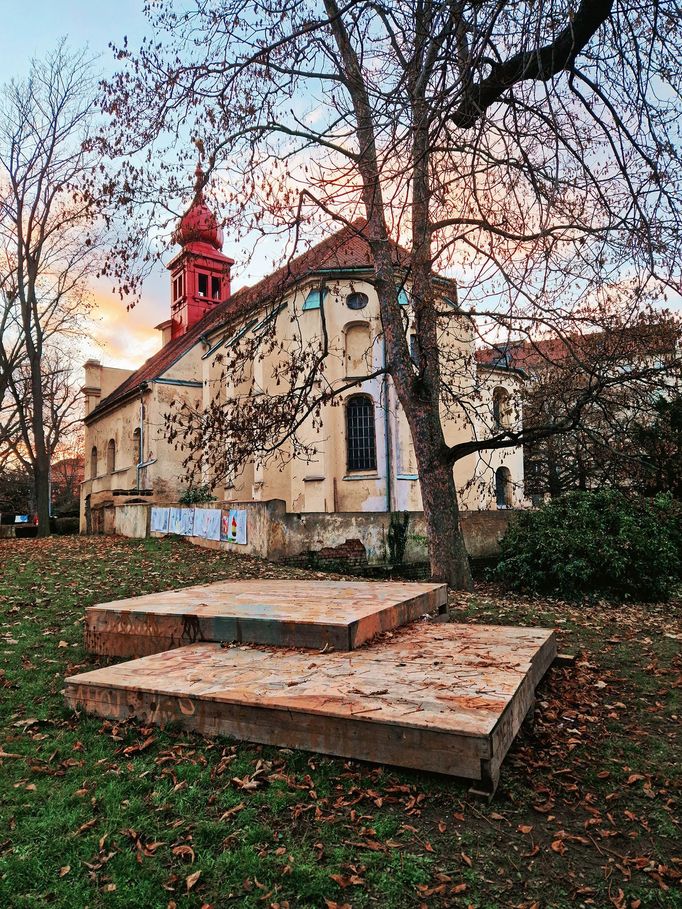 Spolek zachraňuje kostel sv. Jana Křtitele a sv. Jana Evangelisty ve Smetanových sadech v Opavě