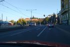 Podolské nábřeží uzavřel granát vylovený z Vltavy, na místě zasahoval pyrotechnik