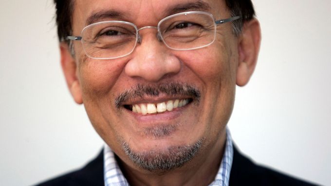 Malajsijský opoziční lídr Anwar Ibrahim na snímku z roku 2008.
