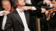 Maestro Riccardo Muti diriguje vídeňské filharmoniky