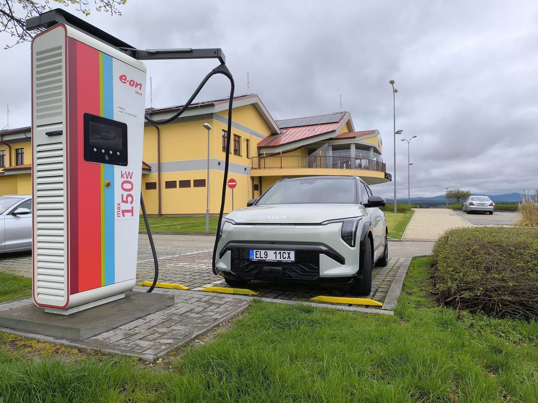 KIA EV3 alpský test