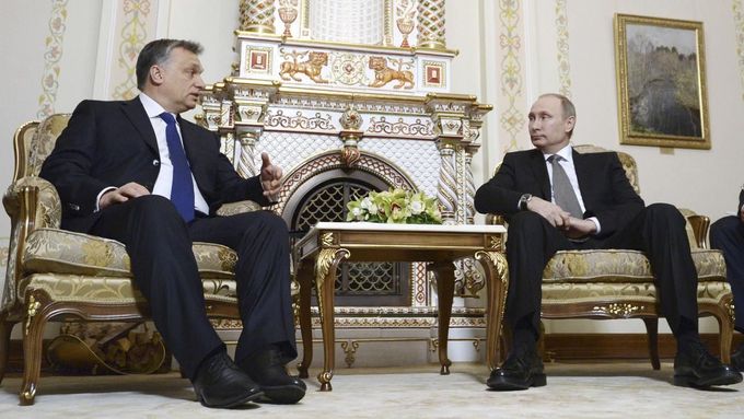 Orbán v Putinově rezidenci v Novo Ogarjovu.