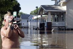 Škody po povodních sčítají v USA i krajané v Iowě
