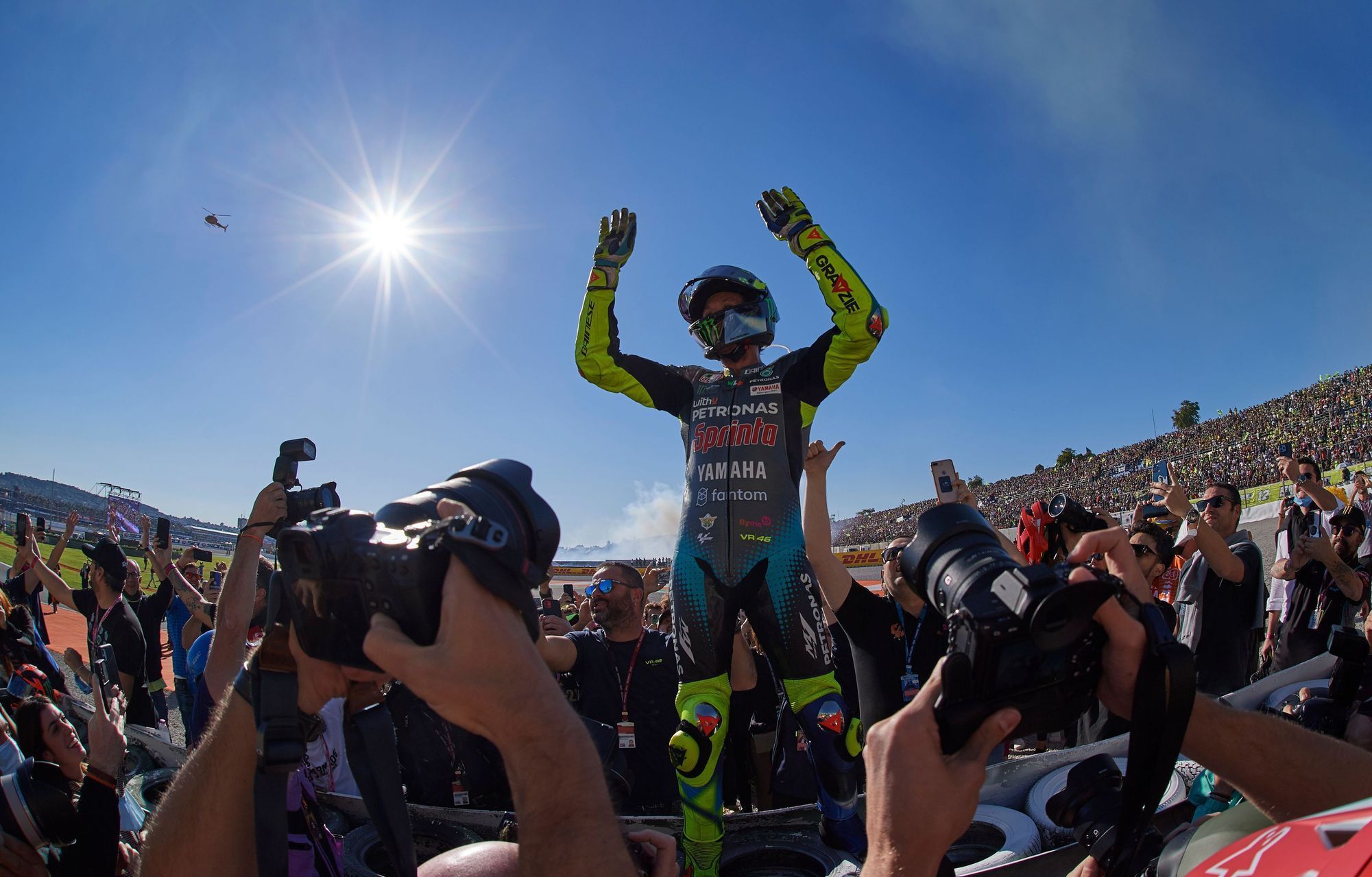 Valentino Rossi při posledním závodě kariéry v MotoGP ve Valencii 2021