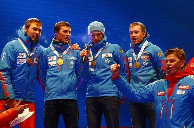 Ruská štafeta na medailovém ceremoniálu na MS 2017 (Volkov, Cvetkov, Babikov, Šipulin)