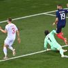 ME ve fotbale 2021, Francie - Švýcarsko: Karim Benzema střílí gól na 1:1