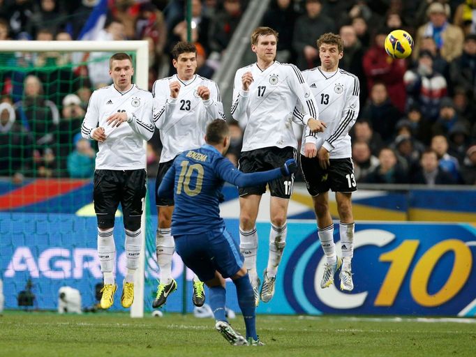 Fotbal, Francie - Německo: Karim Benzema (10)