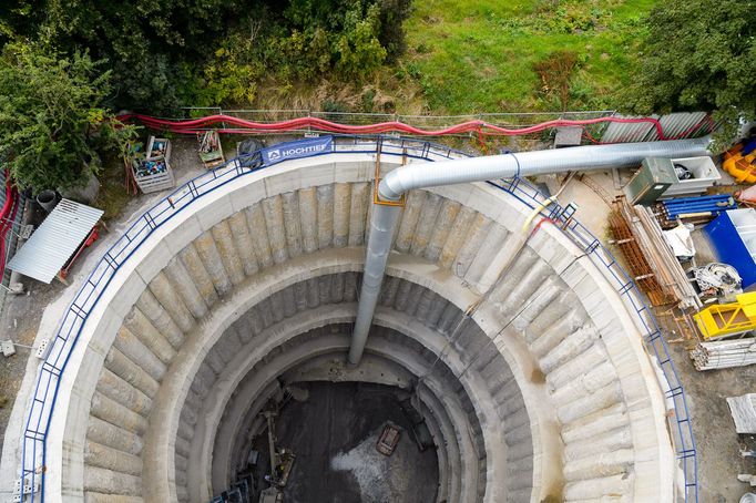 Geologický průzkum pro metro D - lokalita VO-OL mezi ulicemi Na Strži a Jankovská.