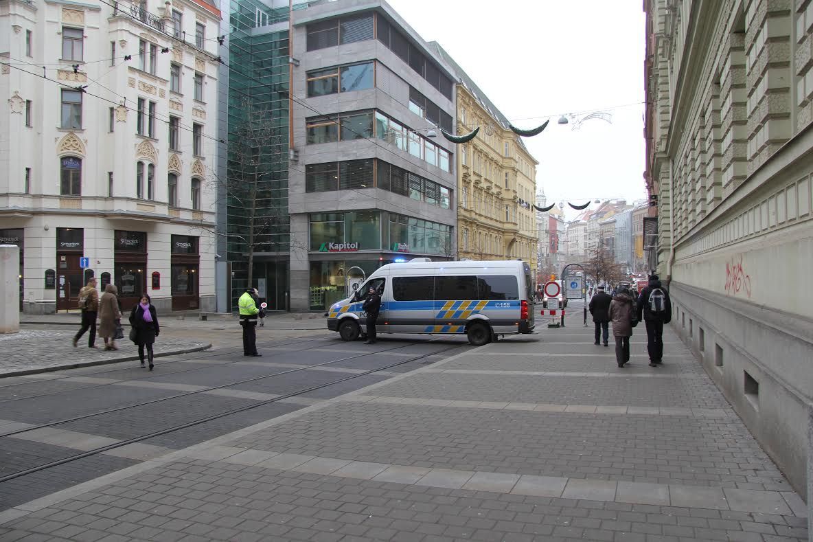 Policie v Brně brání vánoční trhy