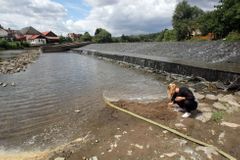 Česko opět trápí nedostatek vody. Problémy mají zemědělci na Jižní Moravě i rejdaři na Labi