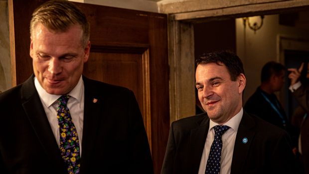 Turka do vlády normálně nominujeme, tvrdí šéf Motoristů. Schůzka na Hradě se odkládá