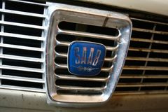 Výrobce luxusu Spyker chce stále koupit Saab