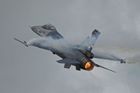 Belgický mechanik omylem vystřelil ze stíhačky. Zasáhl letoun F-16, který stál opodál