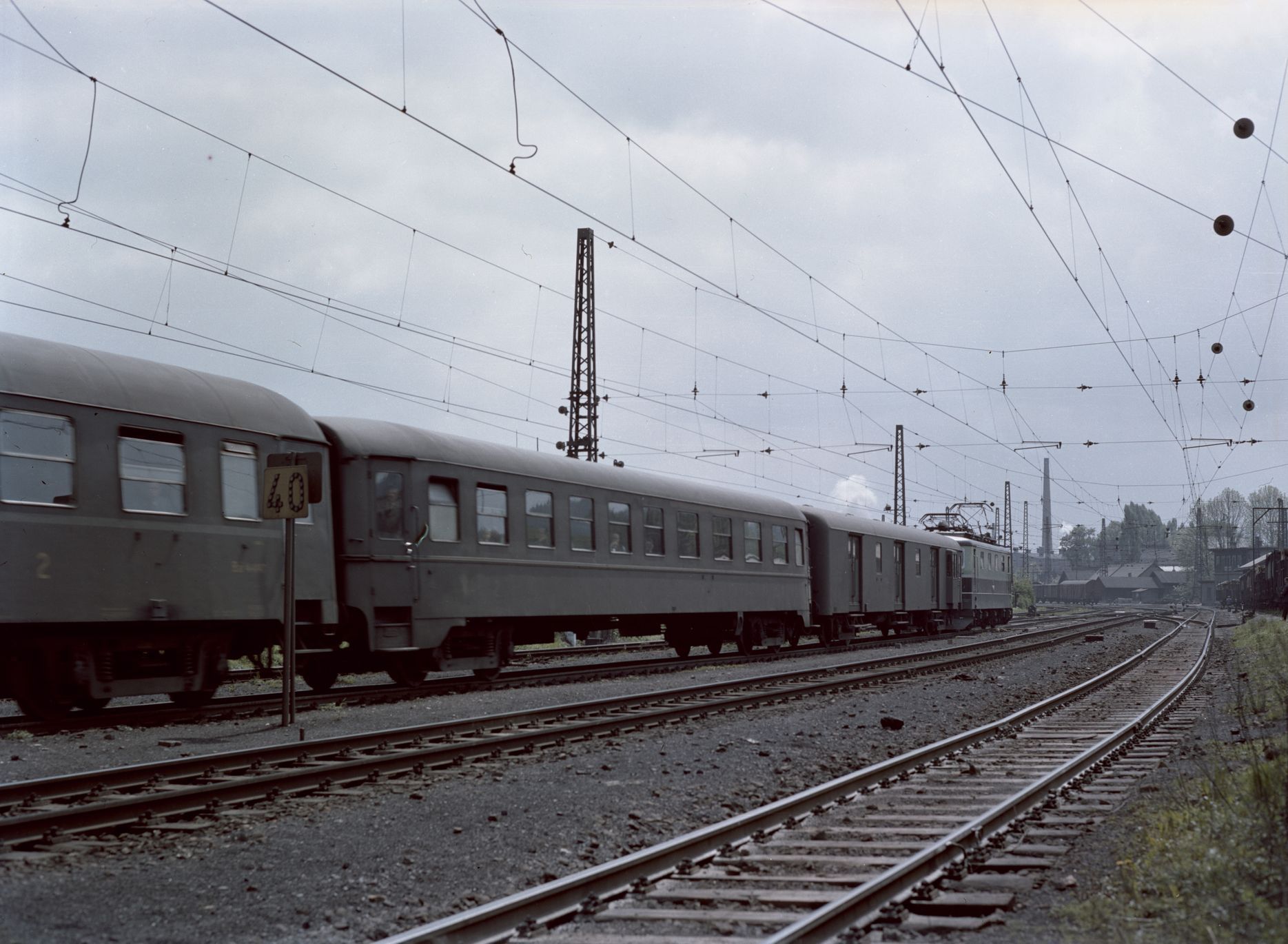 Elektrická lokomotiva Škoda E 499.1 Bobina
