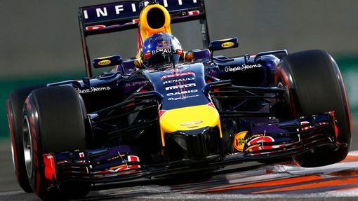 Red Bull Formula One driver Sebastian Vettel of Germany drives during the qualifying session of the Abu Dhabi F1 Grand Prix at the Yas Marina circuit in Abu Dhabi Novembe