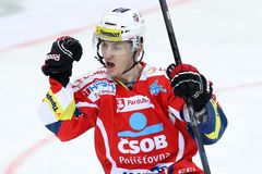 Útočník Radil vymění Pardubice za KHL, získal ho Spartak