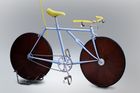 ... a vytvářet podle nich reálné 3D modely. Tento bicykl by zřejmě nebyl příliš funkční, jelikož by nešlo zatáčet.