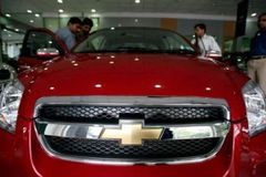 General Motors vítězí, Ford stále tápe