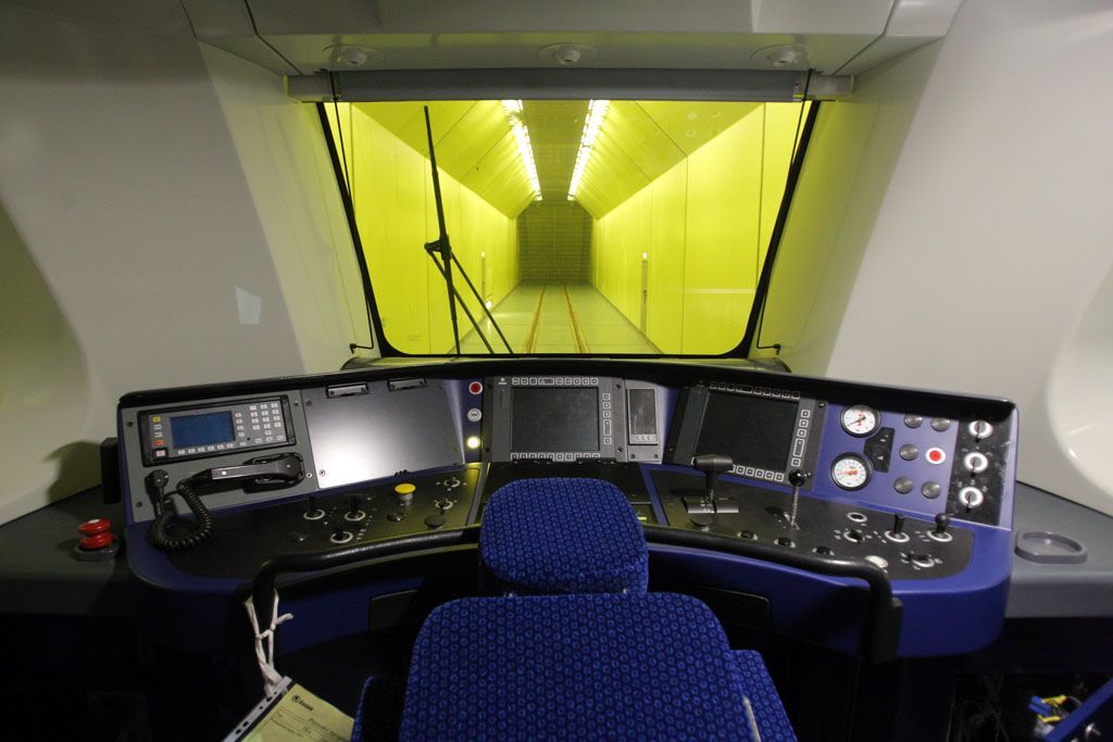 Testy vlaku v klimatickém tunelu