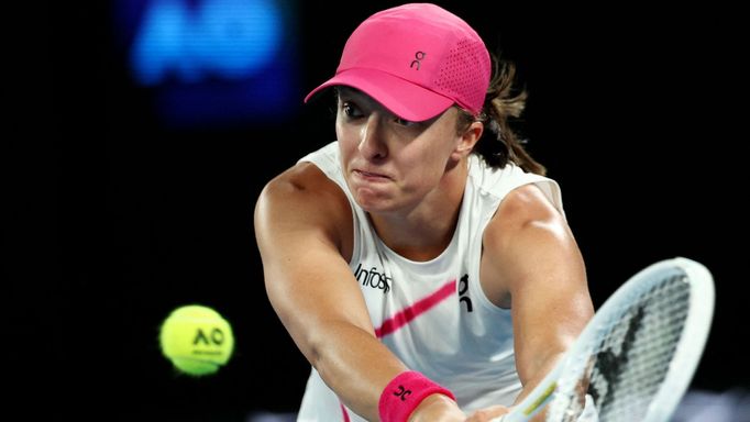 Tennis - Australian Open - Melbourne Park, Melbourne, Australia - January 18, 2024 Poland's Iga Swiatek in action during her second round match against Danielle Collins o