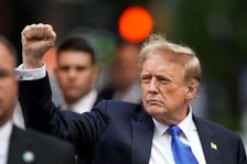 Trump se obává o národní bezpečnost kvůli filmům. Jde o útok jiných zemí, tvrdí