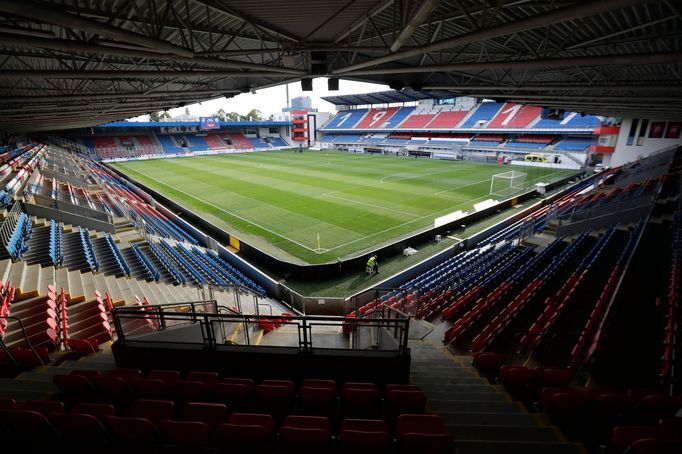 Soccer Football - Europa League - Third qualifying round - Viktoria Plzen v SonderjyskE - Doosan Arena, Plzen, Czech Republic - September 24, 2020  General view inside th