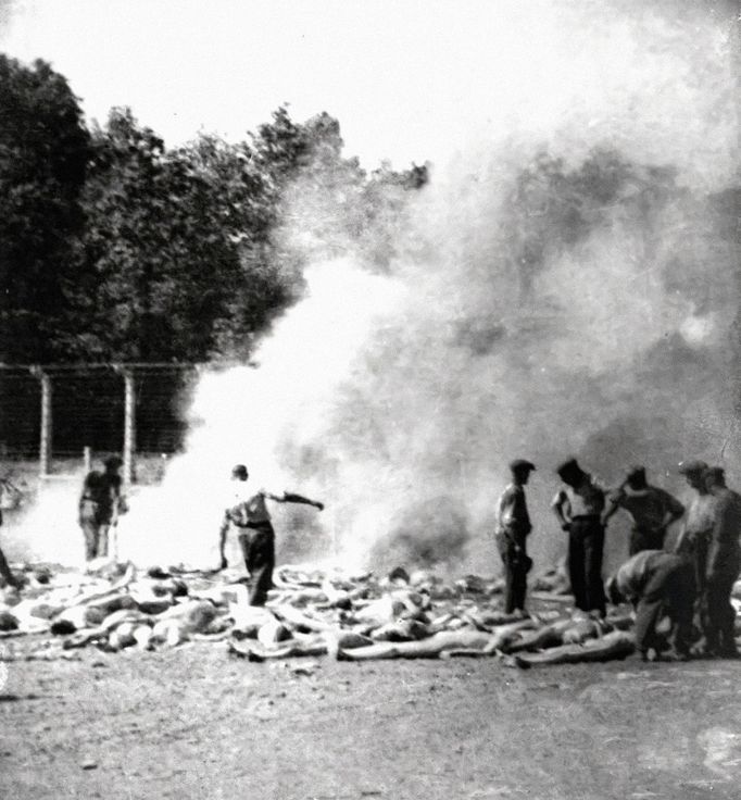 Před 60 lety začal v Izraeli soud s nacistickým zločincem Adolfem Eichmannem.